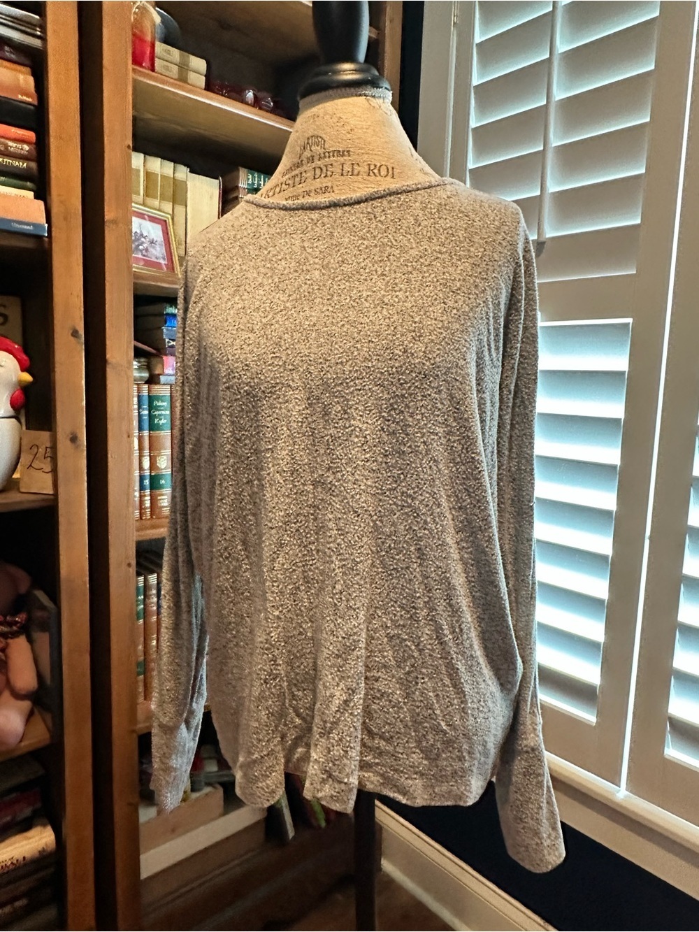 Lightweight Heather Gray Long-Sleeve Tee